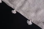 Beige handwoven moroccan berber rug - 5.8 FT X 7.6 FT