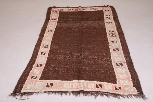 Vintage handmade Moroccan berber carpet | 4.1 FT X 7.9 FT