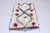 Moroccan rug 2.9 FT X 5.3 FT