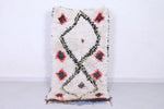 Moroccan rug 2.9 FT X 5.3 FT
