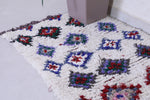 Vintage handmade moroccan berber rug 2.7 FT X 5.4 FT
