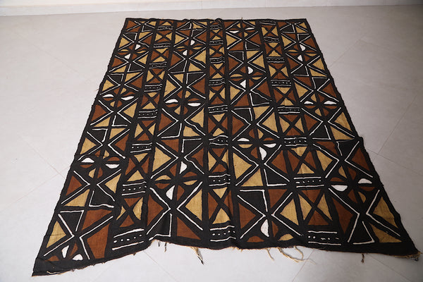 Handwoven kilim 5.2 FT x 7 FT – Traditional Moroccan wool rug with classic design