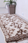 Moroccan rug 2.6 FT X 6.9 FT