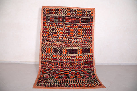 Handmade berber carpet 4.9 FT X 8 FT