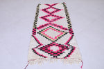 Moroccan rug 2.6 FT X 5.7 FT