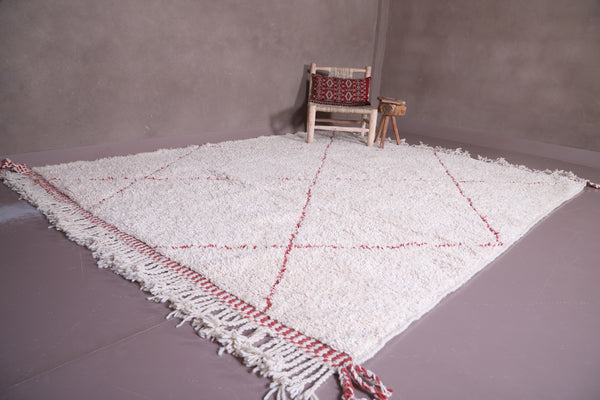 White custom moroccan rug with red trellis patterns