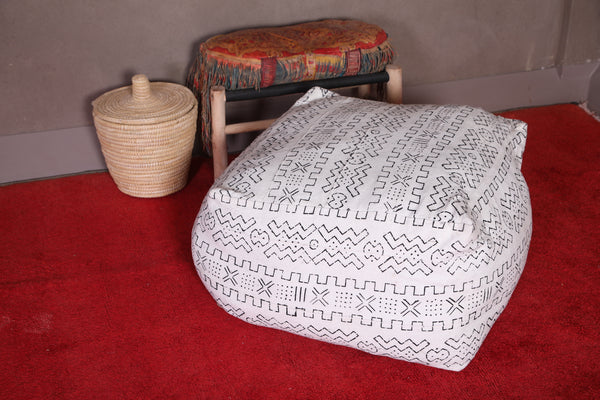 Moroccan handwoven Kilim rug berber Pouf