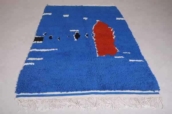 Beautiful berber azilal Moroccan rug | Handwoven artistry 4.9 FT X 8 FT