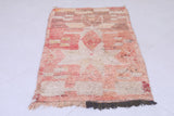 Vintage handmade moroccan berber rug 2.9 FT X 4.6 FT