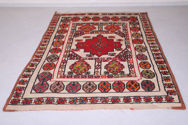 Vintage handmade berber moroccan rug - 5.8 FT X 8.3 FT