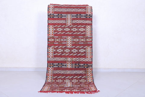 Vintage handmade berber rug 2.5 X 5.7 Feet