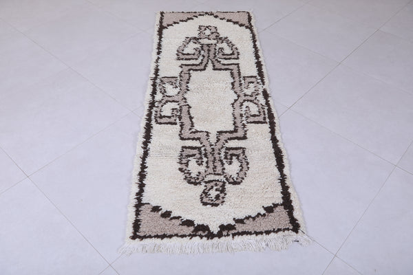 Authentic Moroccan Berber Rug – 2.2 x 6.1 ft Minimalist Tribal Design