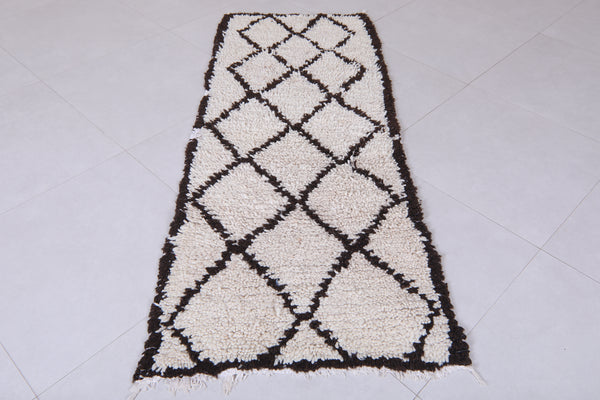 Moroccan Berber Rug – Black & White Diamond Shag 2.4 x 5.8 ft