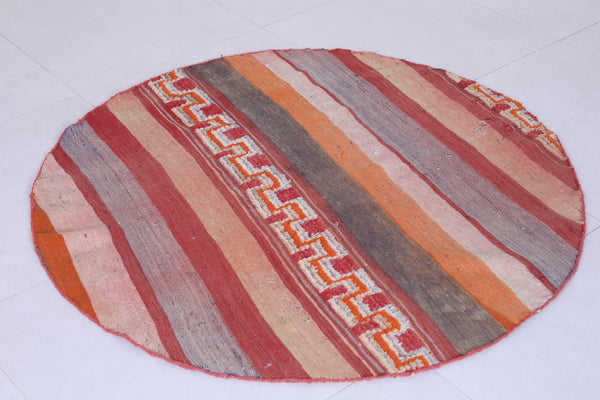 Vintage handmade Moroccan round rug – 4 ft, Earthy striped design