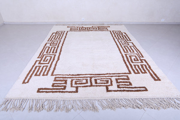 White wool Moroccan rug with brown pattern – Custom sizes available