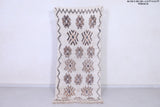 Moroccan rug 2.9 FT X 6.5 FT