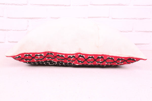 Authentic Moroccan pillow |  17.3